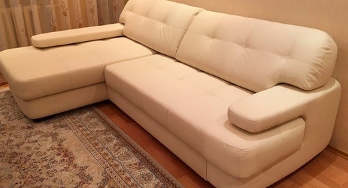 Обивка углового дивана.  Тольятти